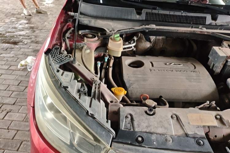 Used Chery Tiggo 3 2014 1.6L Manual Luxury Edition Engine Bay Right