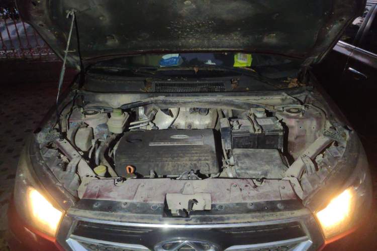 Used Chery Tiggo 3 2014 1.6L Manual Zhishang Edition Engine Bay