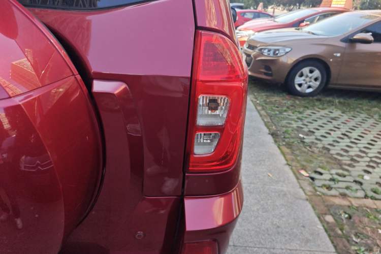 Used Chery Tiggo 3 2014 1.6L CVT ZhiShang Edition Exterior 6