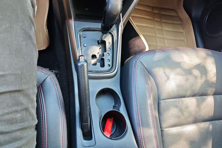 Used Chery Tiggo 3 2014 1.6L CVT ZhiShang Edition Gear Lever