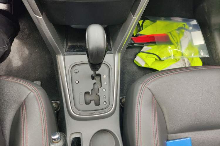 Used Chery Tiggo 3 2014 1.6L CVT ZhiShang Edition Gear Lever