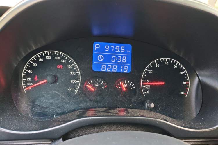 Used Chery Tiggo 3 2014 1.6L CVT ZhiShang Edition Instrument Cluster