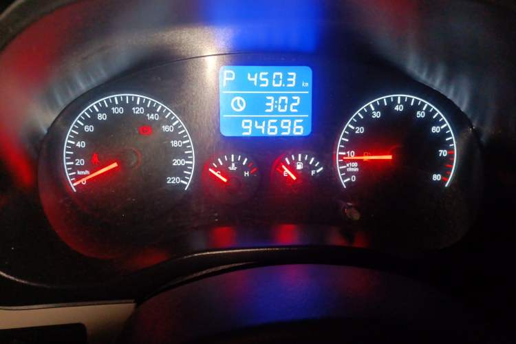 Used Chery Tiggo 3 2014 1.6L CVT ZhiShang Edition Instrument Cluster