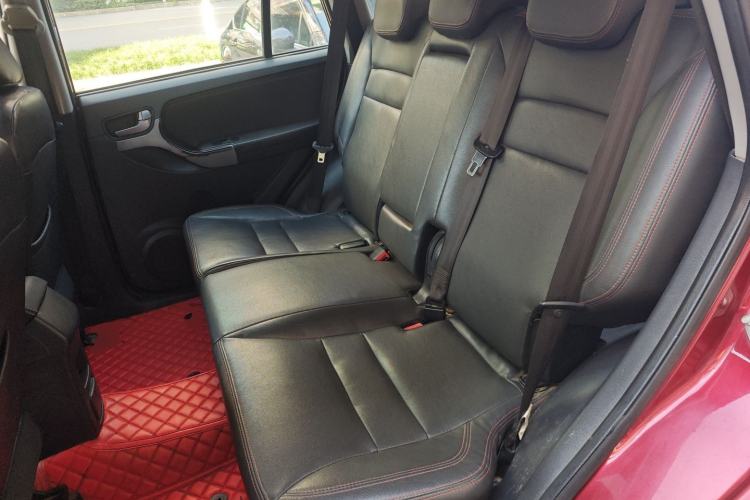 Used Chery Tiggo 3 2014 1.6L CVT ZhiShang Edition Interior 4