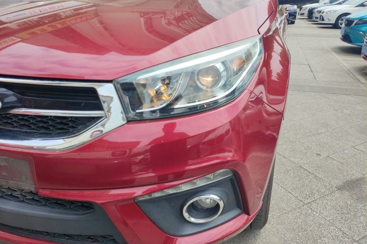 Used Chery Tiggo 3 2014 1.6L CVT ZhiShang Edition Left Front Headlight