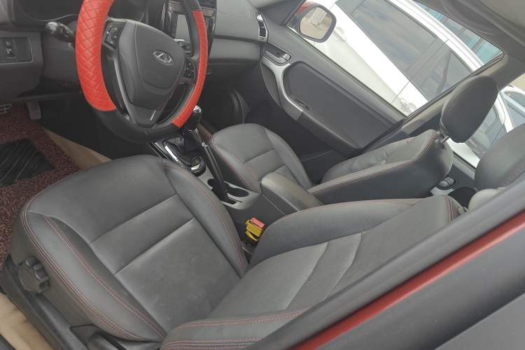 Used Chery Tiggo 3 2014 1.6L Manual Luxury Edition Left Front Seat