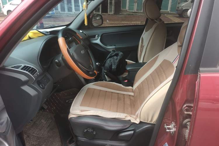 Used Chery Tiggo 3 2014 1.6L Manual Zhishang Edition Left Front Seat