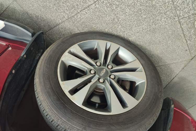 Used Chery Tiggo 3 2014 1.6L CVT ZhiShang Edition Left Front Wheel Hub