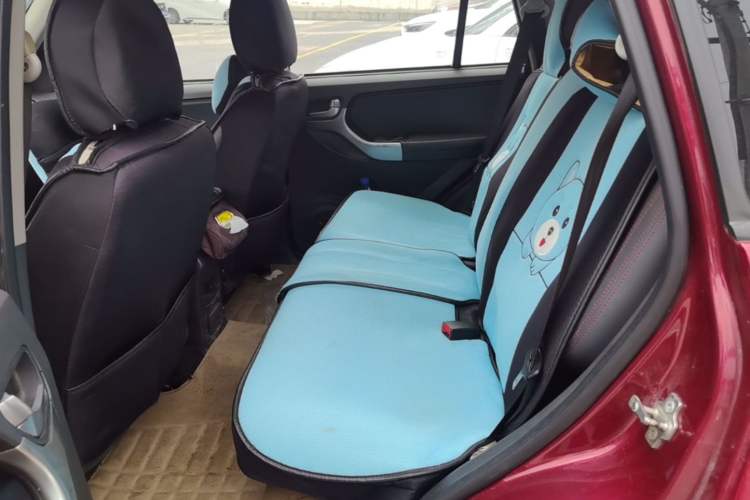 Used Chery Tiggo 3 2014 1.6L Manual Zhishang Edition Left Rear Seat