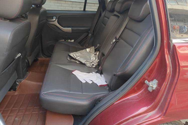 Used Chery Tiggo 3 2014 1.6L Manual Zhishang Edition Left Rear Seat