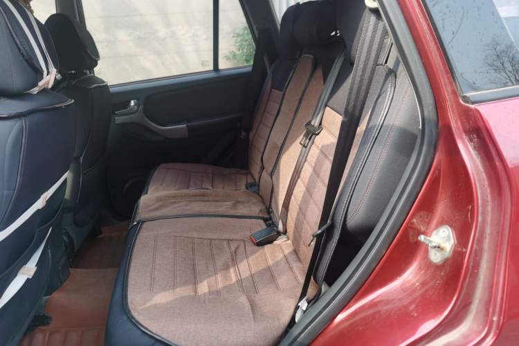 Used Chery Tiggo 3 2014 Magic Edition 1.6L Manual Fashion Version Left Rear Seat