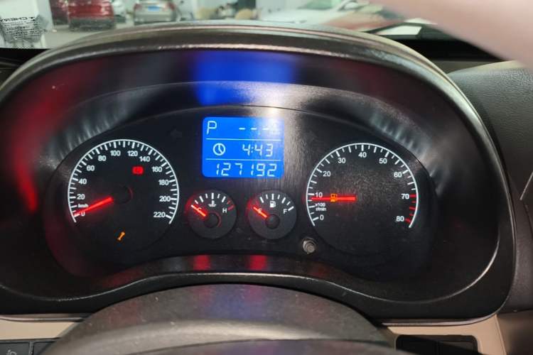 Used Chery Tiggo 3 2014 1.6L CVT Fashion Edition Odometer Close Up