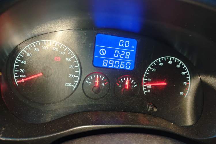 Used Chery Tiggo 3 2014 1.6L Manual Zhishang Edition Odometer Close Up