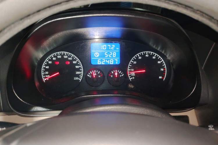 Used Chery Tiggo 3 2014 1.6L Manual Zhishang Edition Odometer Close Up