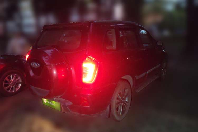 Used Chery Tiggo 3 2014 1.6L Manual Zhishang Edition Rear Right 45 Deg