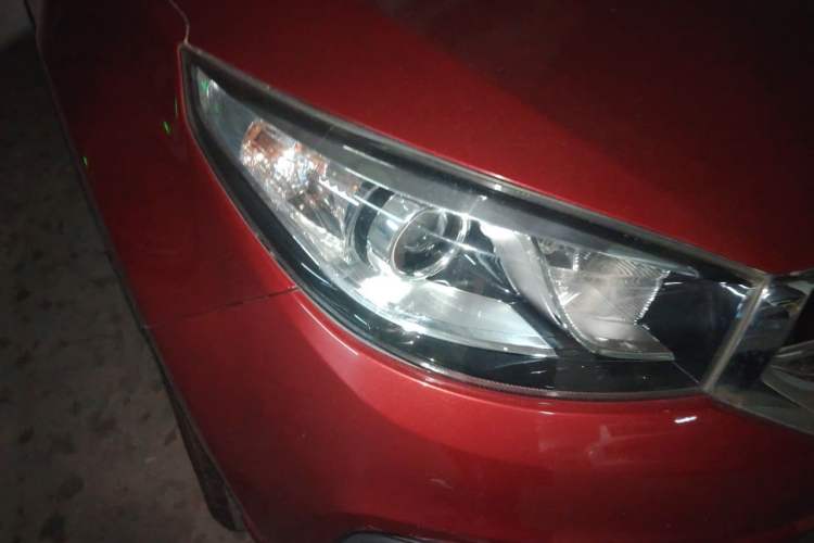 Used Chery Tiggo 3 2014 1.6L Manual Zhishang Edition Right Front Headlight