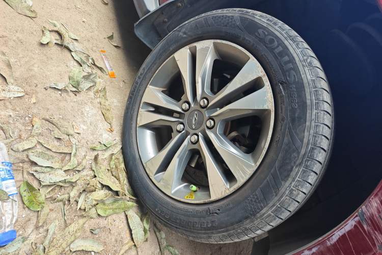 Used Chery Tiggo 3 2014 1.6L Manual Zhishang Edition Right Front Wheel Hub