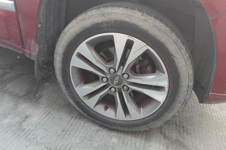Used Chery Tiggo 3 2014 1.6L Manual Zhishang Edition Right Front Wheel Hub