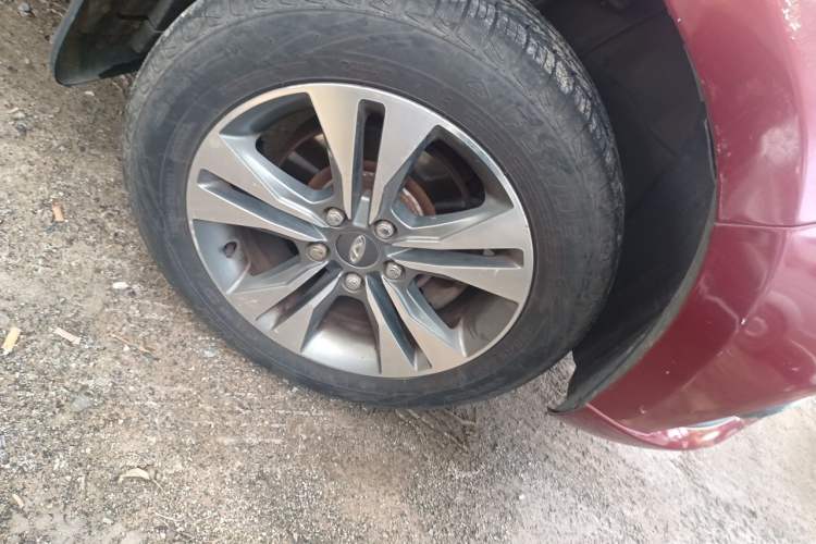 Used Chery Tiggo 3 2014 1.6L Manual Luxury Edition Right Front Wheel Hub