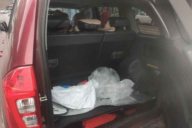 Used Chery Tiggo 3 2014 1.6L Manual Zhishang Edition Trunk