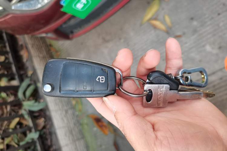 Used Chery Tiggo 3 2014 1.6L Manual Fashion Edition Vehicle Key
