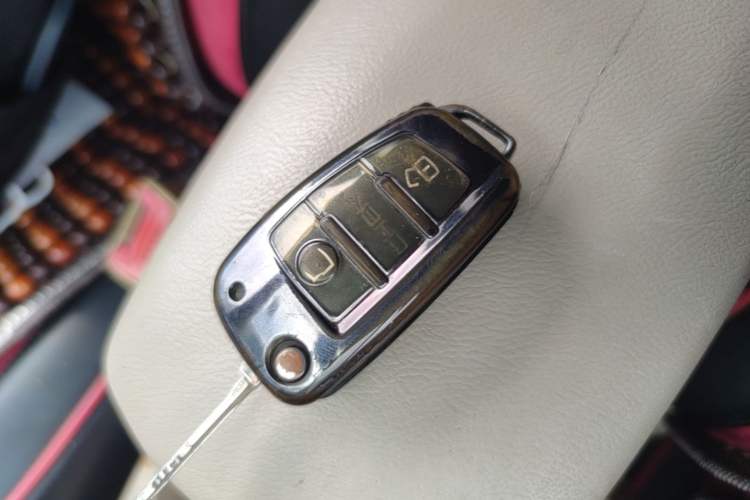 Used Chery Tiggo 3 2014 1.6L Manual Fashion Edition Vehicle Key