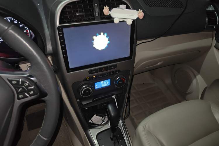 Used Chery Tiggo 3 2014 1.6L CVT ZhiShang Edition Audio And AC Panel