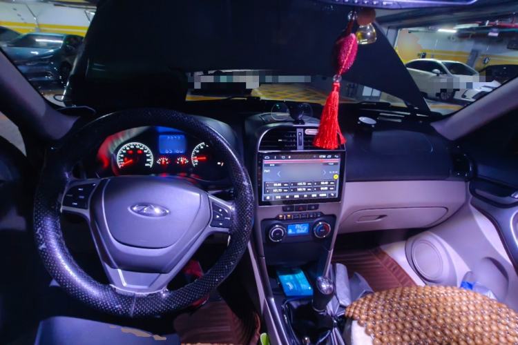 Used Chery Tiggo 3 2014 1.6L Manual Zhishang Edition Center Console