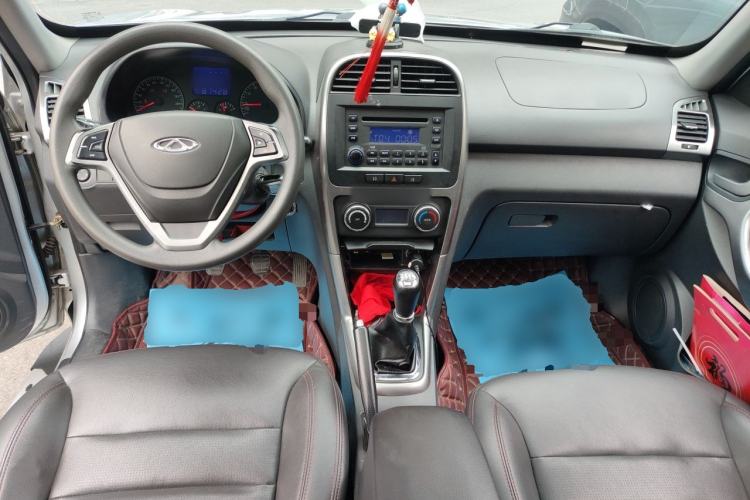Used Chery Tiggo 3 2014 1.6L Manual Zhishang Edition Center Console