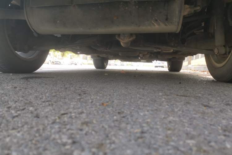 Used Chery Tiggo 3 2014 1.6L Manual Zhishang Edition Chassis Rear
