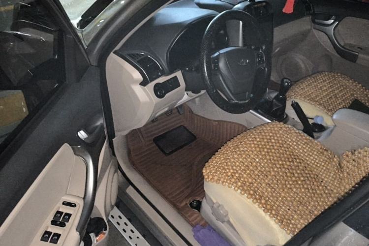 Used Chery Tiggo 3 2014 1.6L Manual Zhishang Edition Driver Seat