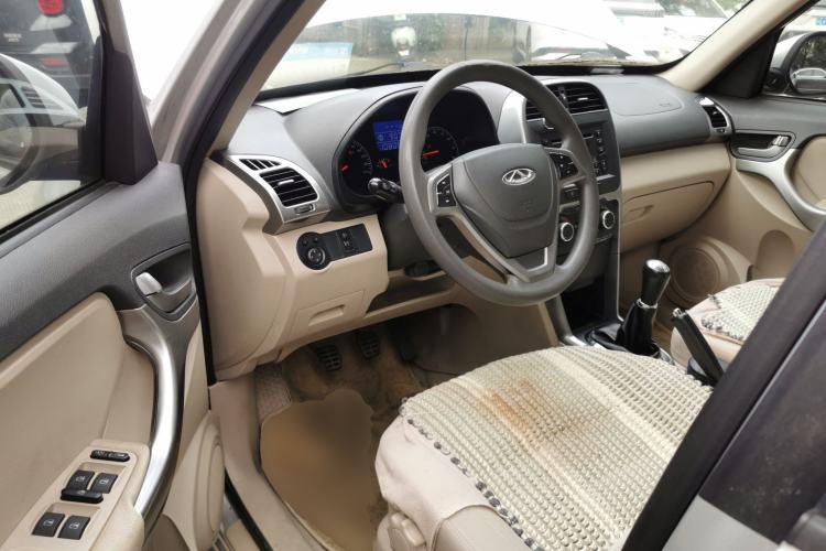 Used Chery Tiggo 3 2014 1.6L Manual Fashion Edition Driver Seat