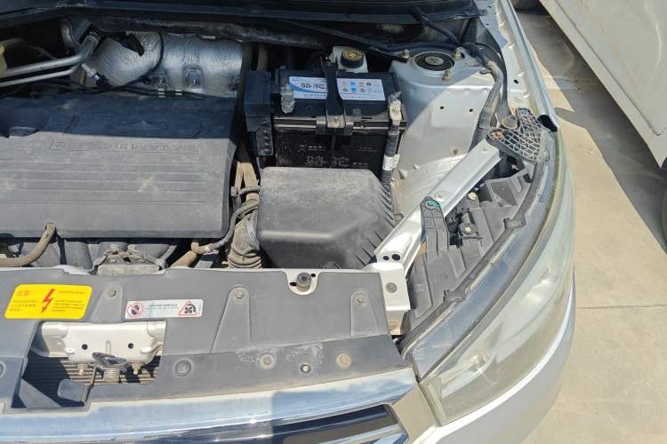 Used Chery Tiggo 3 2014 1.6L Manual Zhishang Edition Engine Bay Left