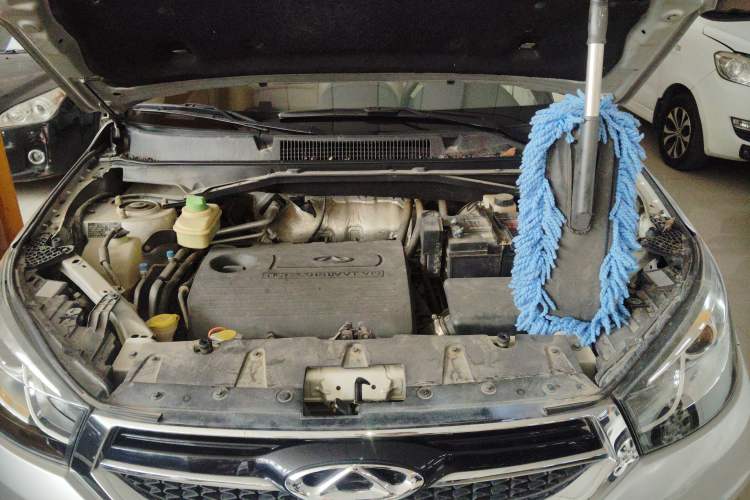 Used Chery Tiggo 3 2014 1.6L CVT ZhiShang Edition Engine Bay