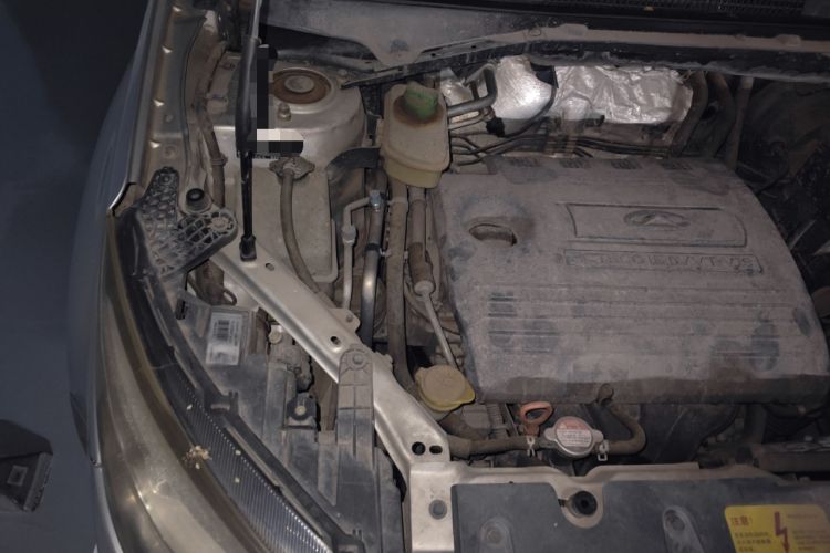 Used Chery Tiggo 3 2014 1.6L CVT ZhiShang Edition Engine Bay Right