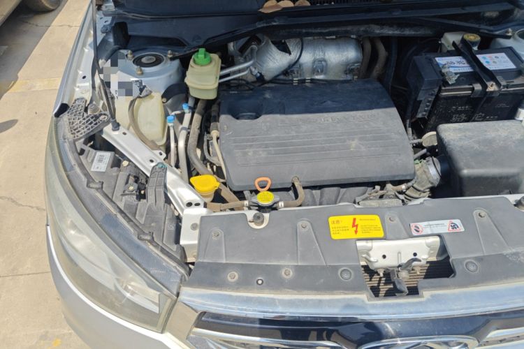 Used Chery Tiggo 3 2014 1.6L Manual Zhishang Edition Engine Bay Right