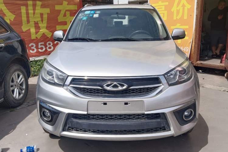 Used Chery Tiggo 3 2014 1.6L Manual Zhishang Edition Exterior 1