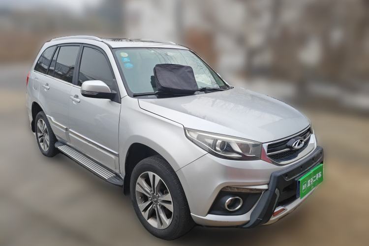 Used Chery Tiggo 3 2014 1.6L Manual Zhishang Edition Front Right 45 Deg