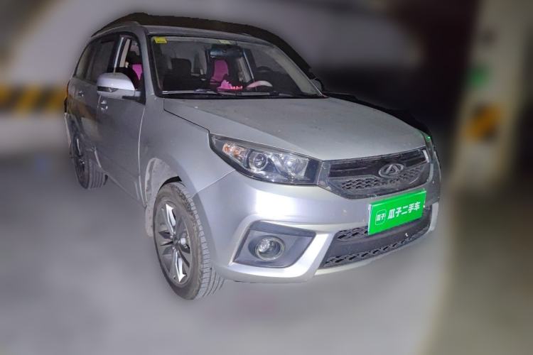 Used Chery Tiggo 3 2014 1.6L CVT Fashion Edition Front Right 45 Deg