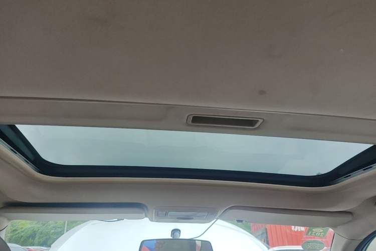 Used Chery Tiggo 3 2014 1.6L CVT ZhiShang Edition Headliner