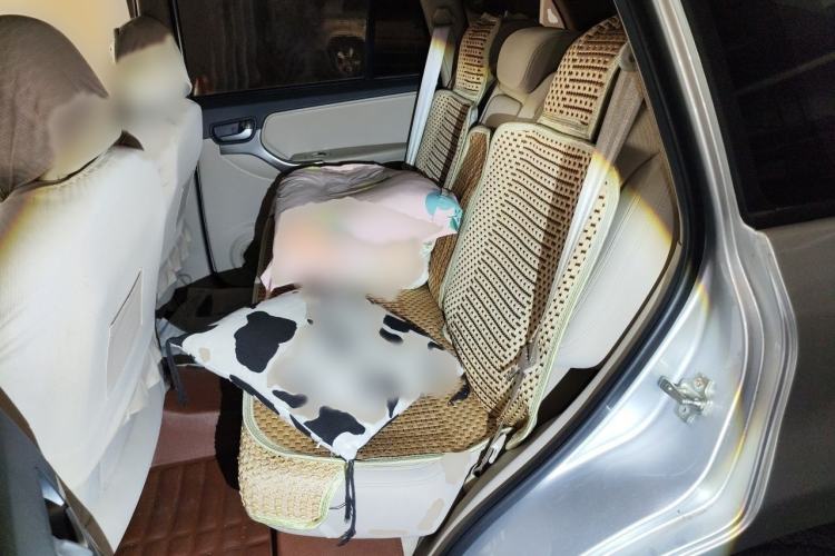 Used Chery Tiggo 3 2014 1.6L Manual Fashion Edition Interior 4