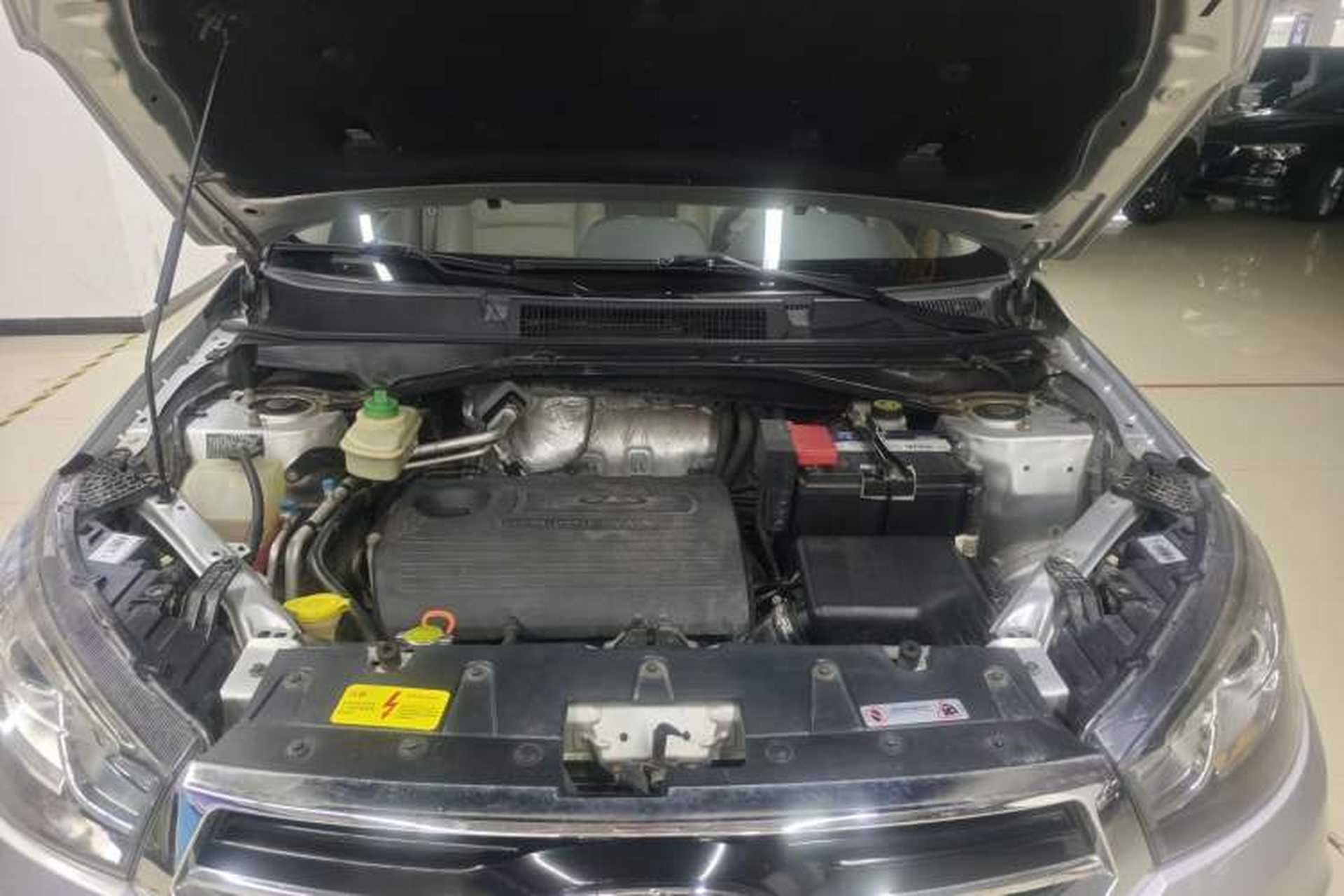 Used Chery Tiggo 3 2014 1.6L Manual Zhishang Edition Interior 6