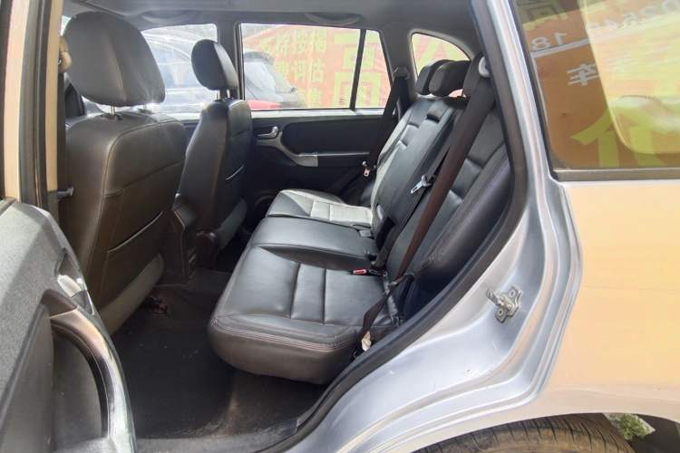 Used Chery Tiggo 3 2014 1.6L Manual Zhishang Edition Interior 7