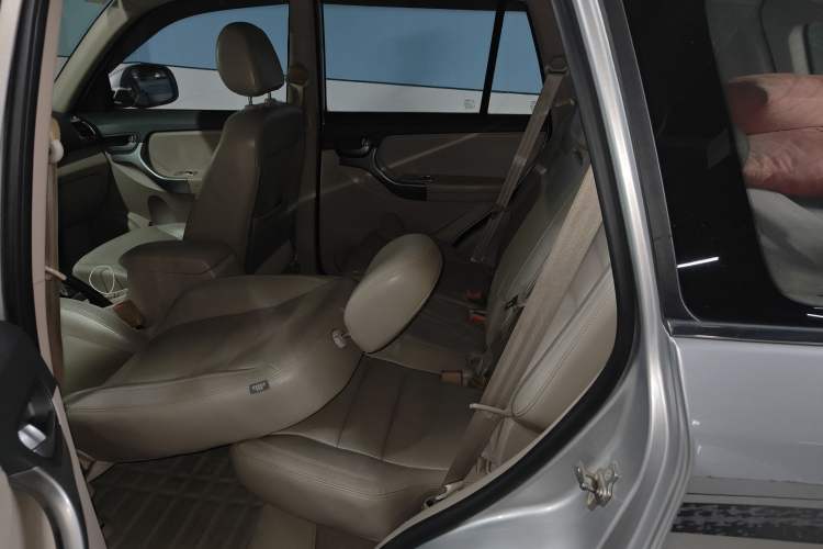 Used Chery Tiggo 3 2014 1.6L CVT ZhiShang Edition Left Rear Seat