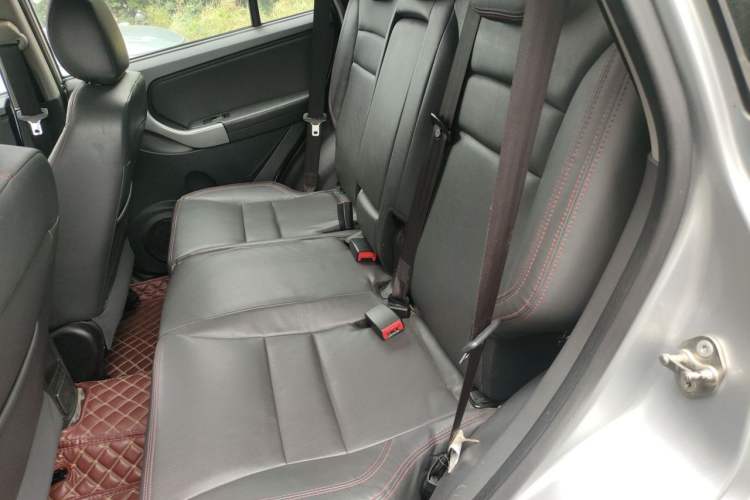 Used Chery Tiggo 3 2014 1.6L Manual Zhishang Edition Left Rear Seat