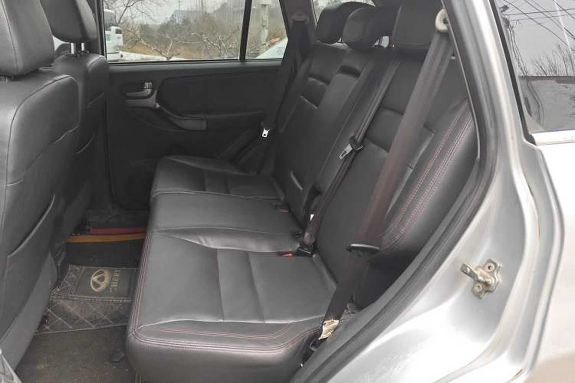 Used Chery Tiggo 3 2014 1.6L Manual Zhishang Edition Left Rear Seat