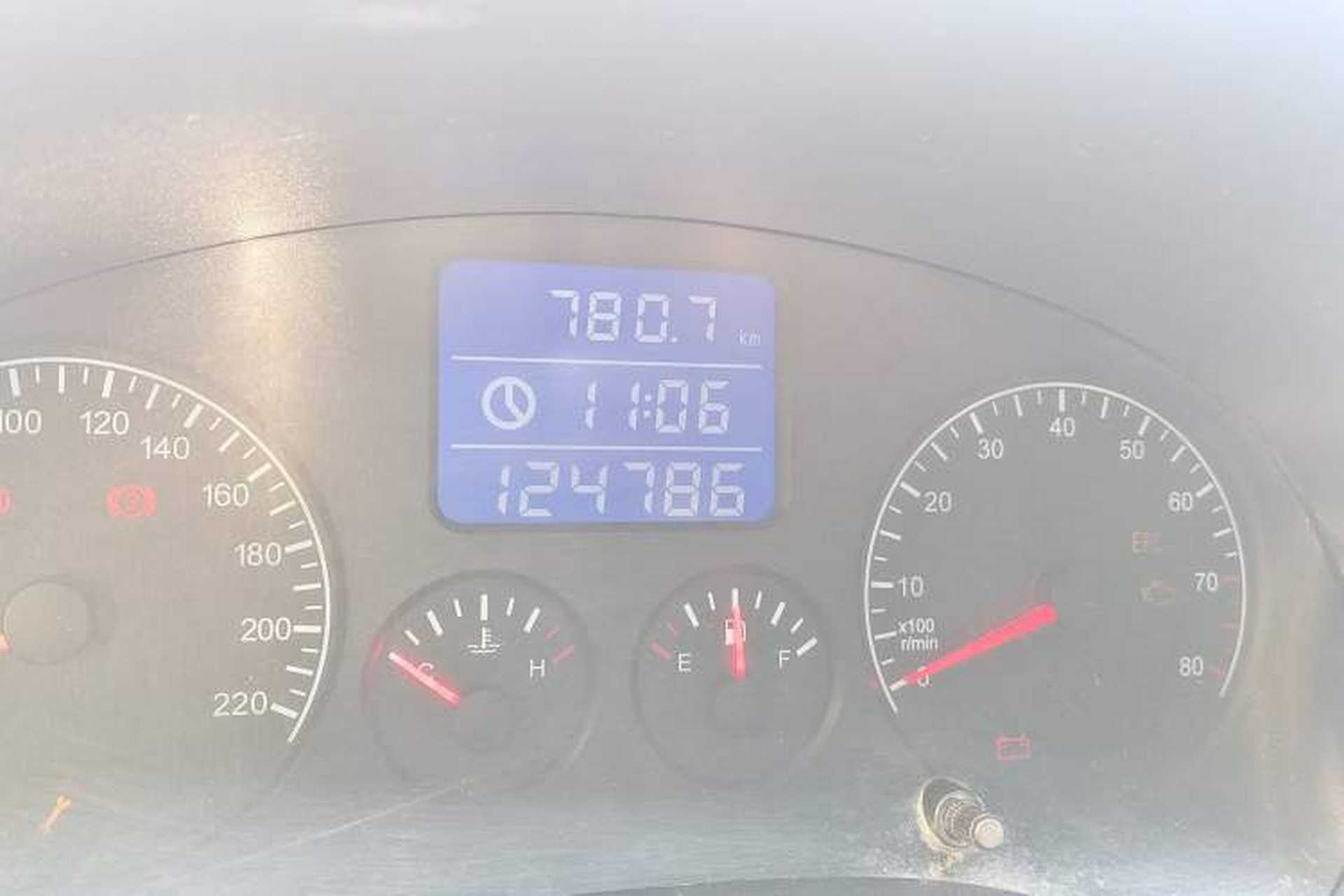 Used Chery Tiggo 3 2014 1.6L Manual Zhishang Edition Odometer Close Up