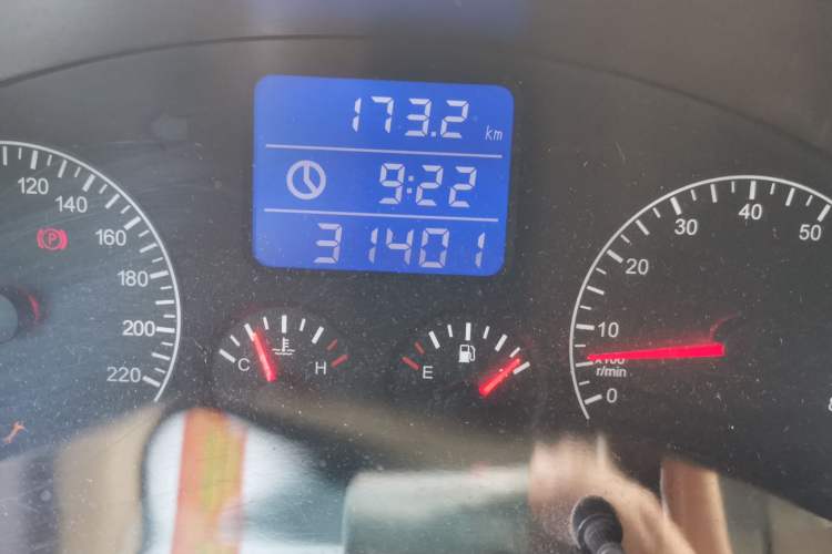 Used Chery Tiggo 3 2014 1.6L Manual Zhishang Edition Odometer Close Up