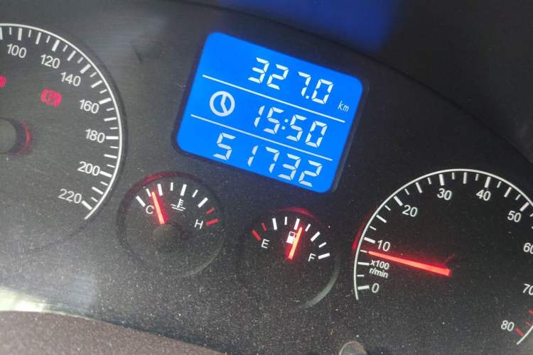 Used Chery Tiggo 3 2014 1.6L Manual Zhishang Edition Odometer Close Up