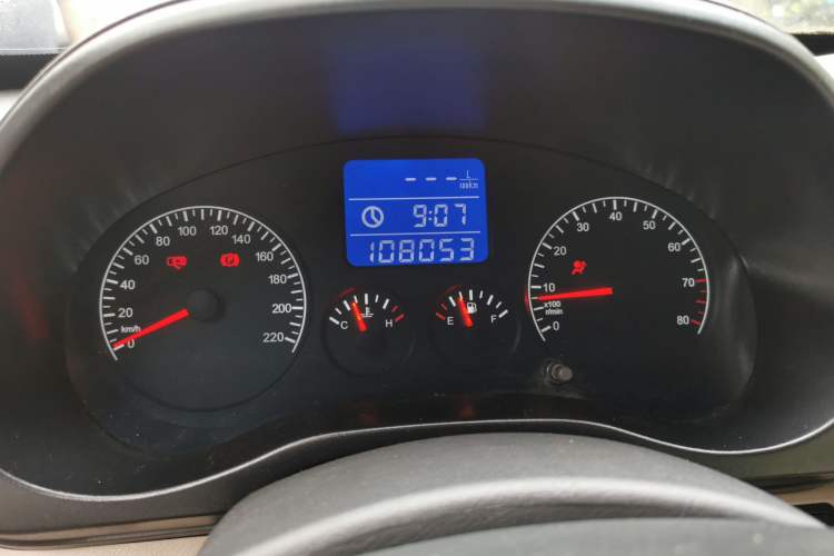 Used Chery Tiggo 3 2014 1.6L Manual Fashion Edition Odometer Close Up
